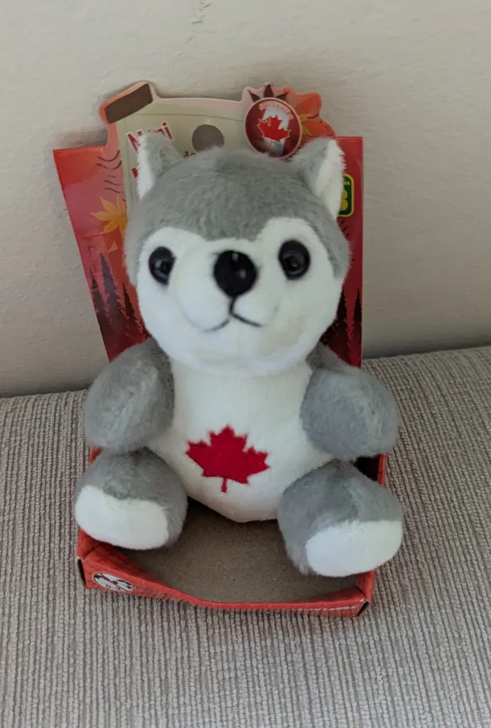 Brand New Mini Husky Plush Souvenir of Canada photo 1