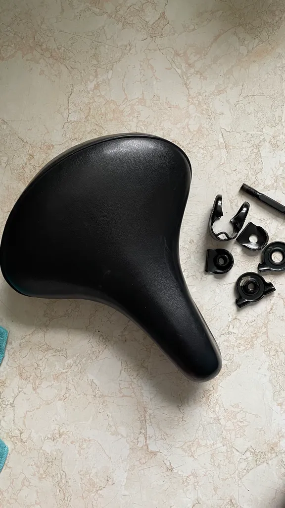 Vintage Bike Saddle with Rod Attachment Parts 🚲 photo 1