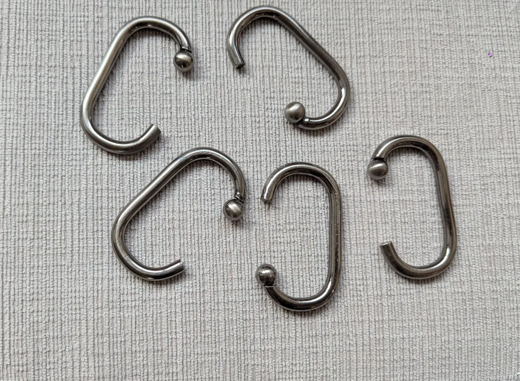 5 Metal Shower Curtain Hooks photo 1