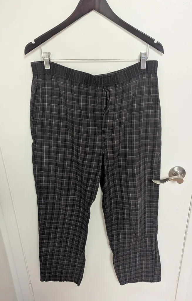 Pierre Cardin Plaid Pants - Size Medium photo 1