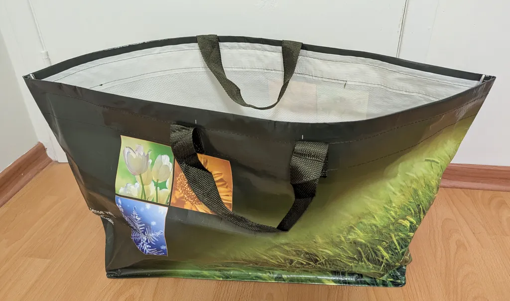 Brand New Large Reusable Shopping Tote Bag photo 1