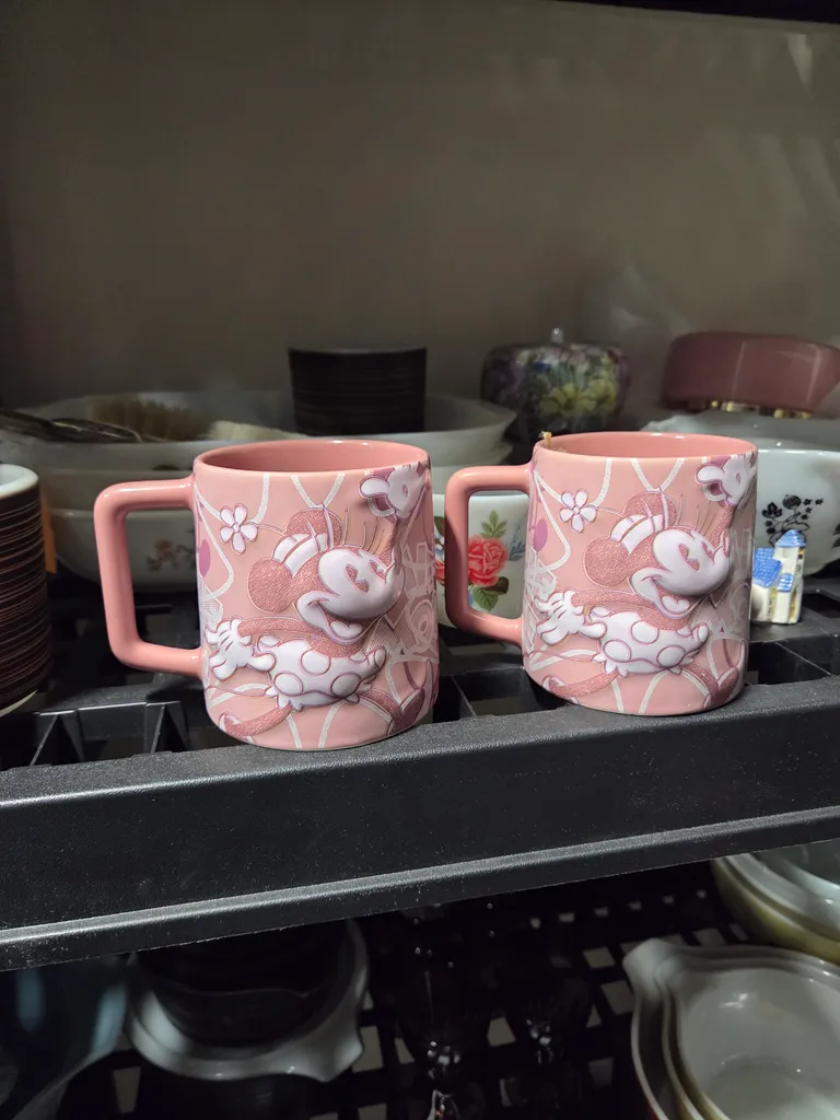 MINNIE MOUSE MUGS photo 1