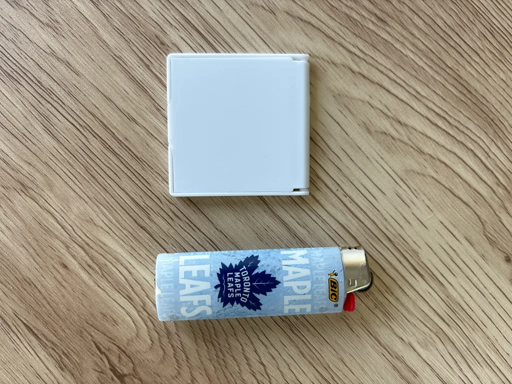 Pocket mirror photo 1