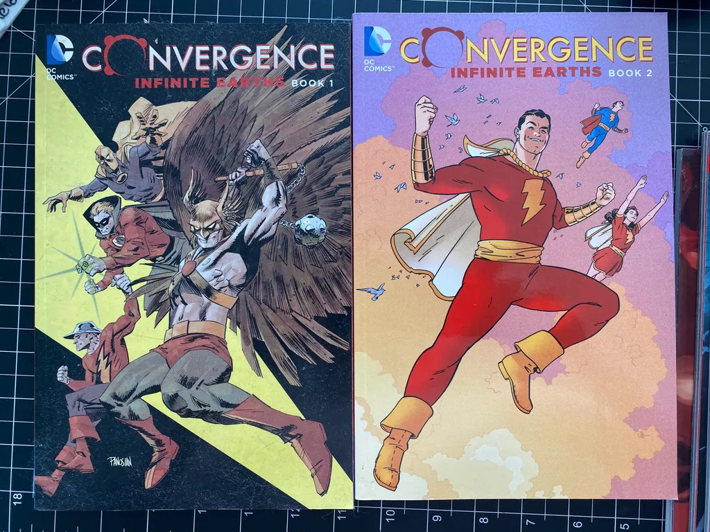 DC Convergence Comics 1 and 2 photo 1