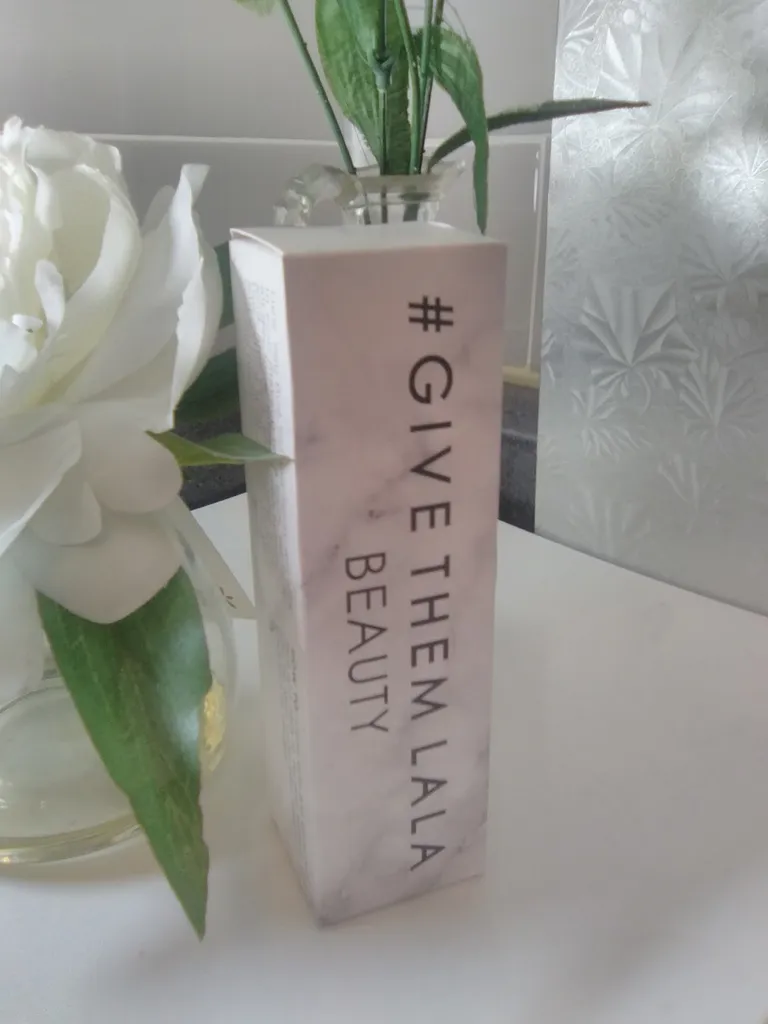 Setting make up spray  photo 1