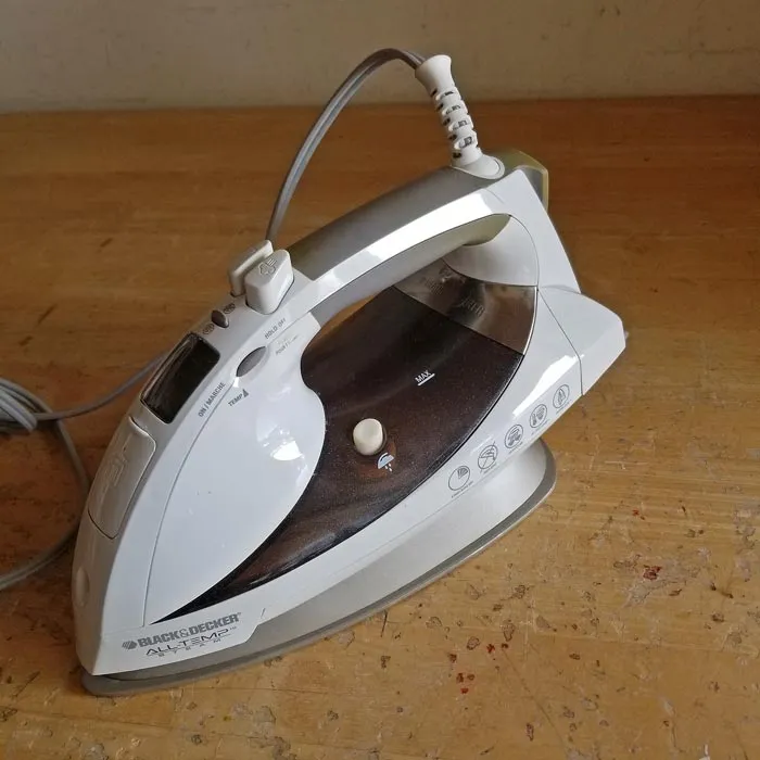 Black & Decker Steam Iron photo 1
