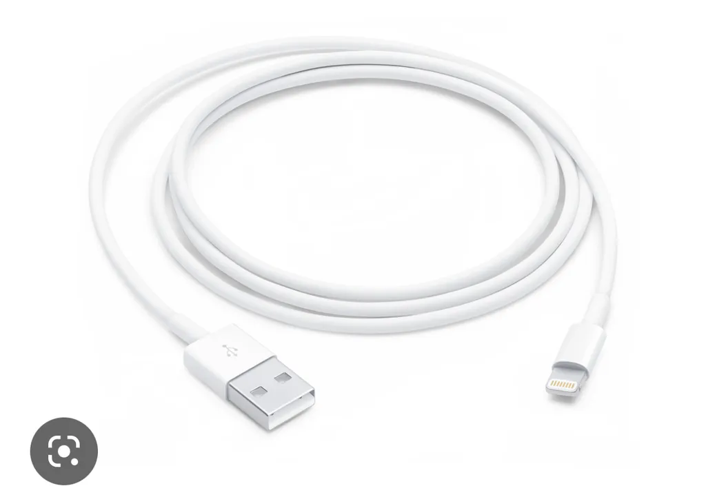 USB to lightning cable photo 1