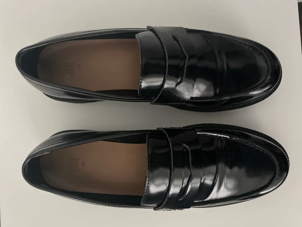 H&M Black  Loafers size 40 photo 1