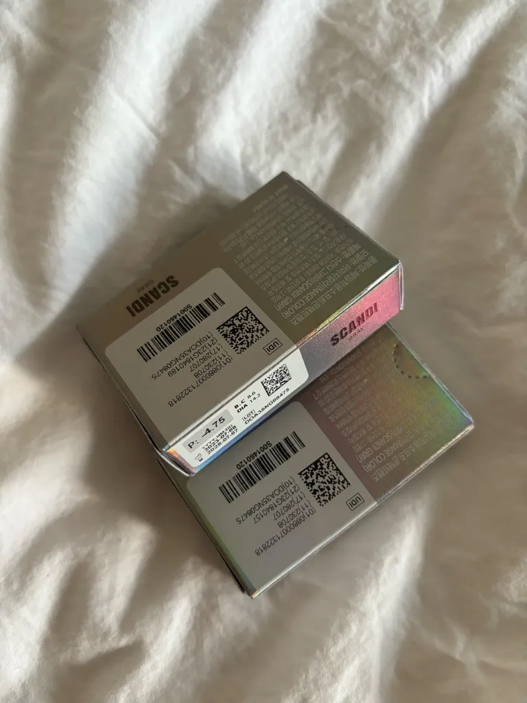 BNIB Olens contact lens photo 1