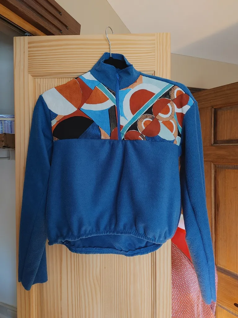 Handmade fleece sweater xs  photo 1