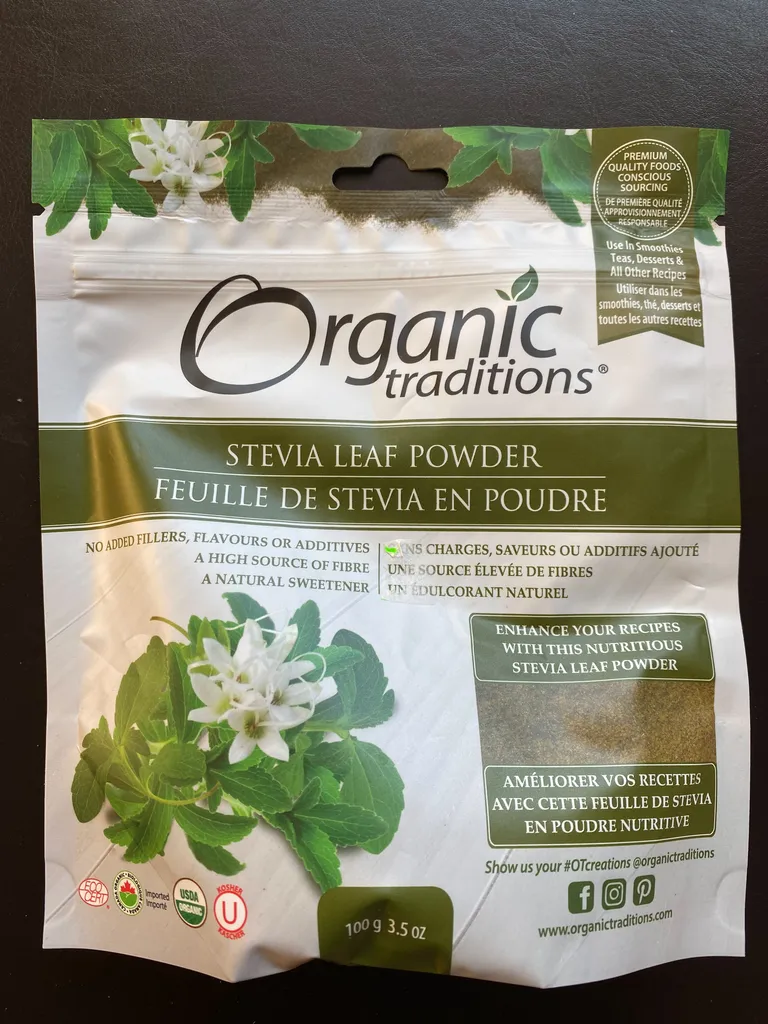 Organic stevia leaf photo 1