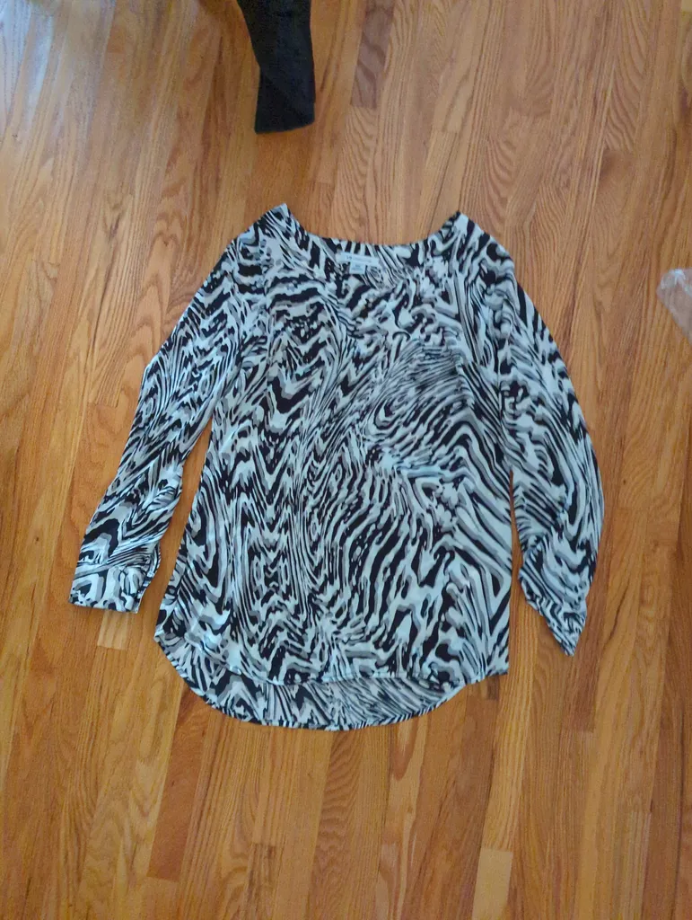 Black & White Animal Print Blouse  photo 1