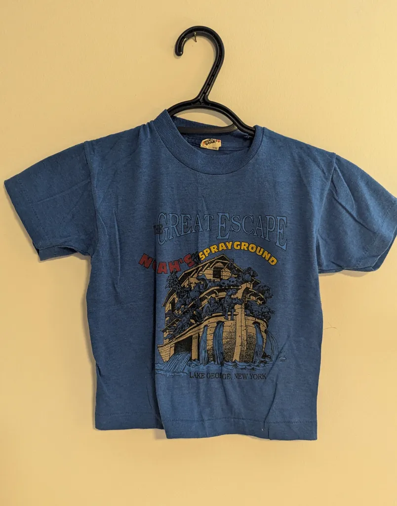 The Great Escape Noah's Sprayground T-Shirt - Boys Size 6/8 photo 1