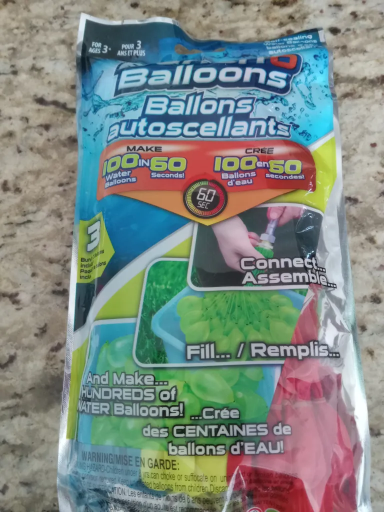 Water balloons  photo 1