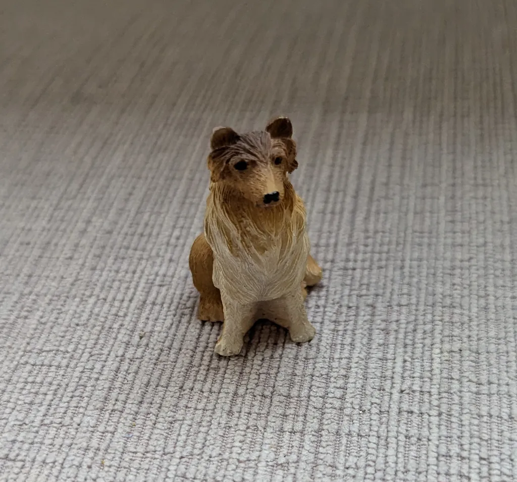 Collie Dog Figurine photo 1
