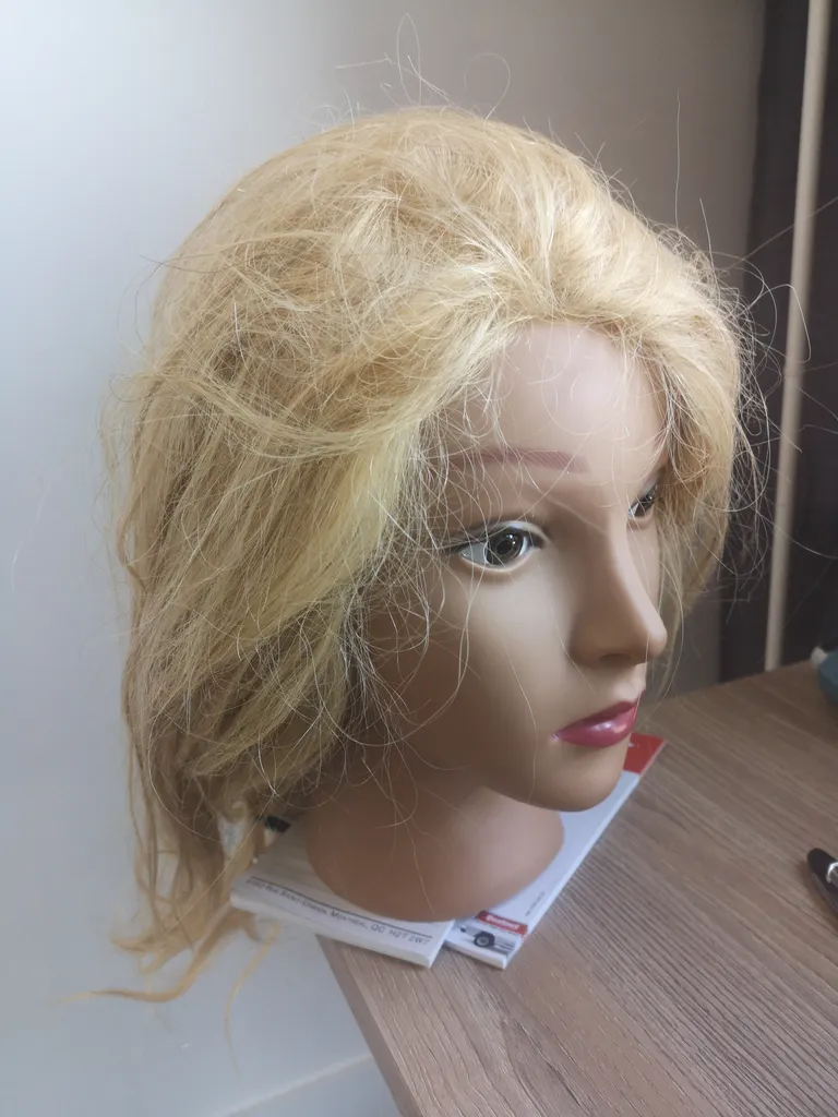 Hairdressing doll photo 1