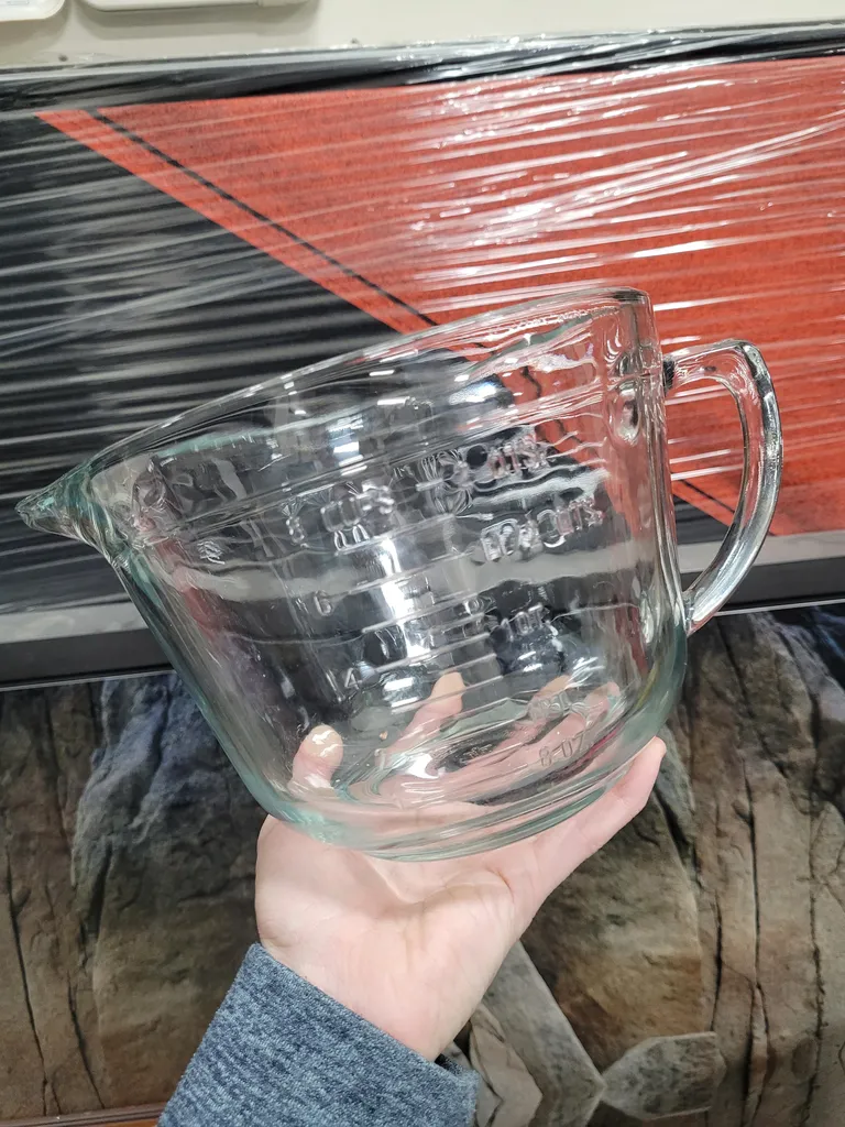 8 cup measuring bowl photo 1