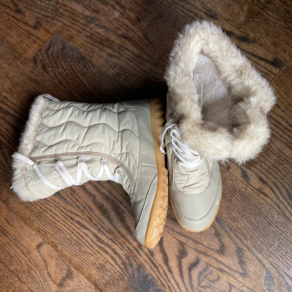 QUECHUA WINTER BOOTS  photo 1
