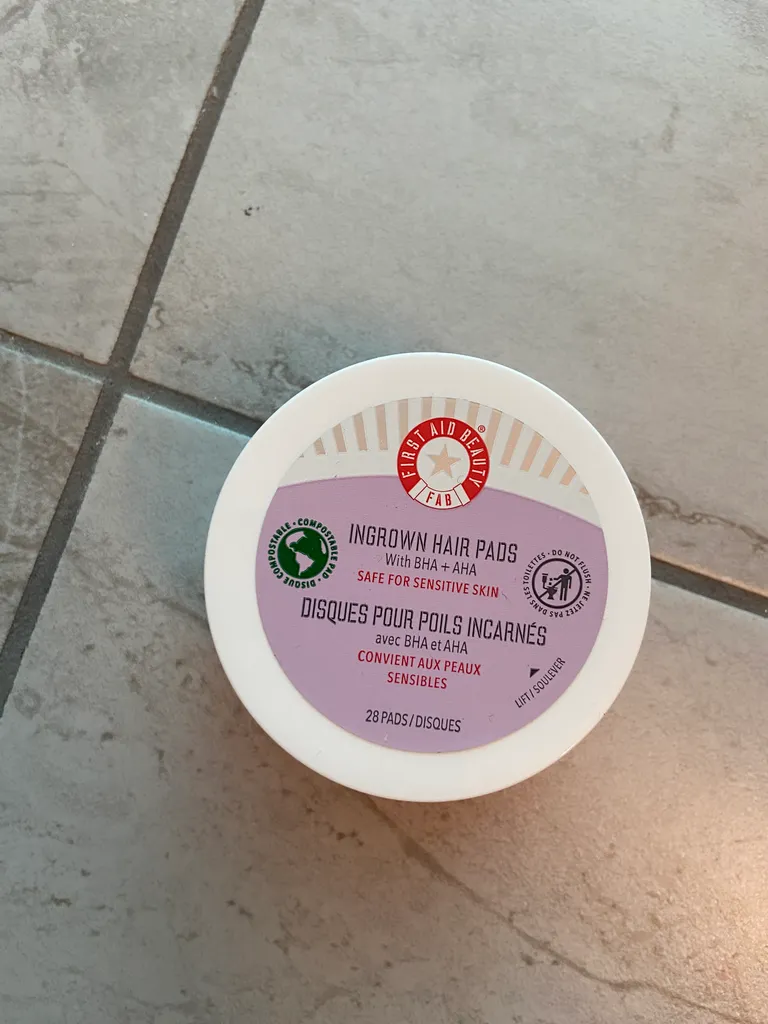 Ingrown hair pads  photo 1