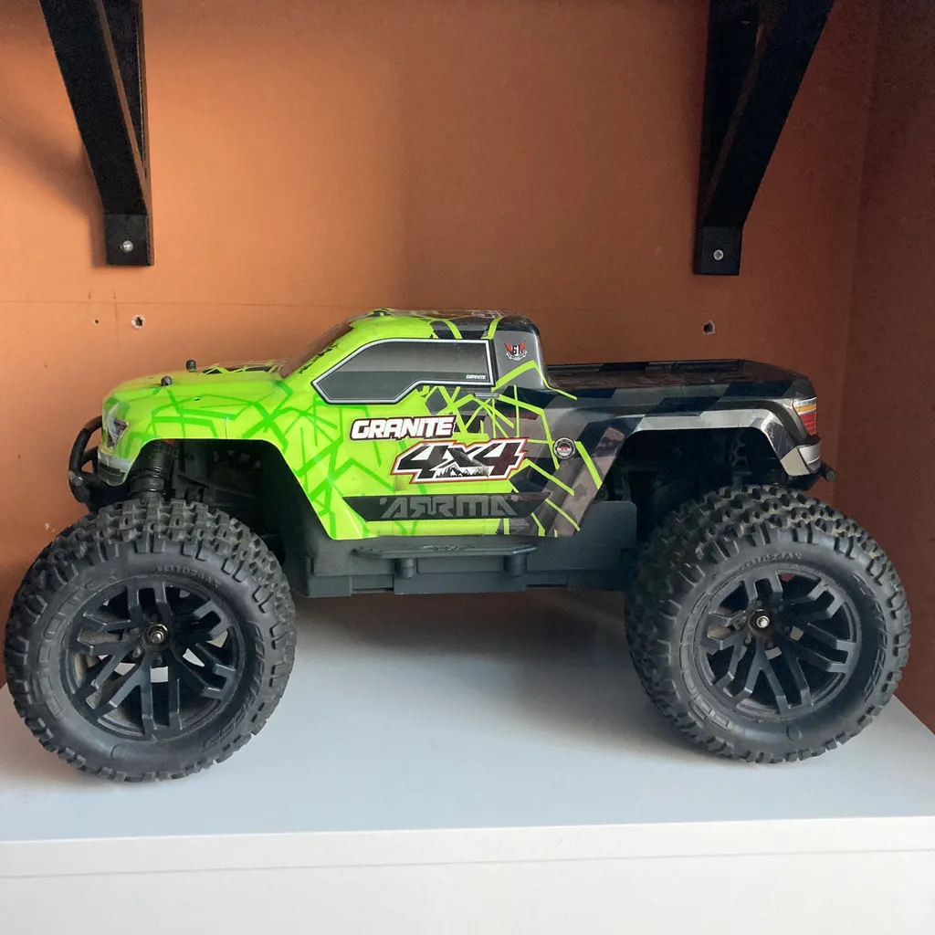Unisex ARRMA Granite 4X4 RC Truck Green black photo 1