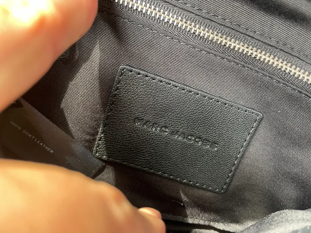 Marc Jacobs Diamond Quilted Leather Shoulder Bag photo 1