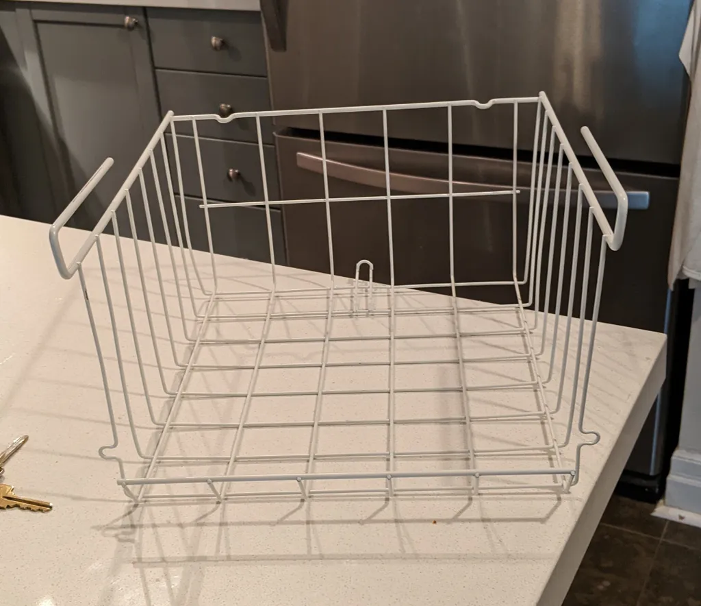Under Shelf Wire Basket photo 1