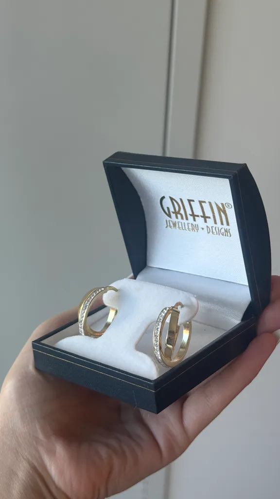 Gold hoop earrings  photo 1