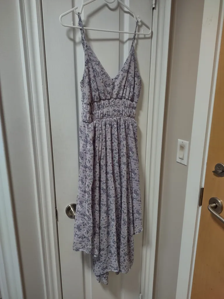 Dress - size small photo 1