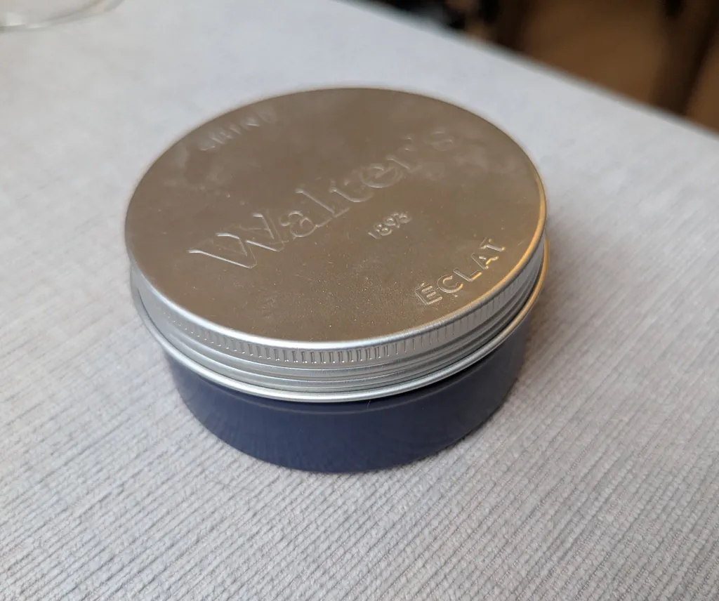 Vintage Walter's Shoe Polish Tin with Applicator photo 1