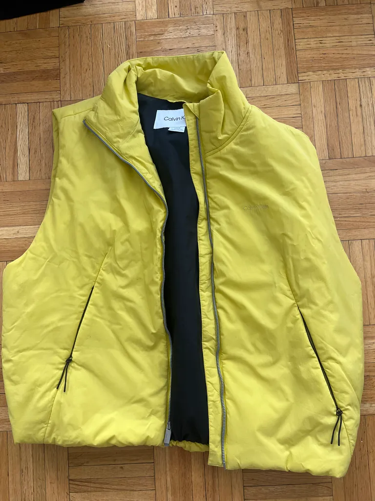 CALVIN KLEIN NEON PUFFER VEST photo 1