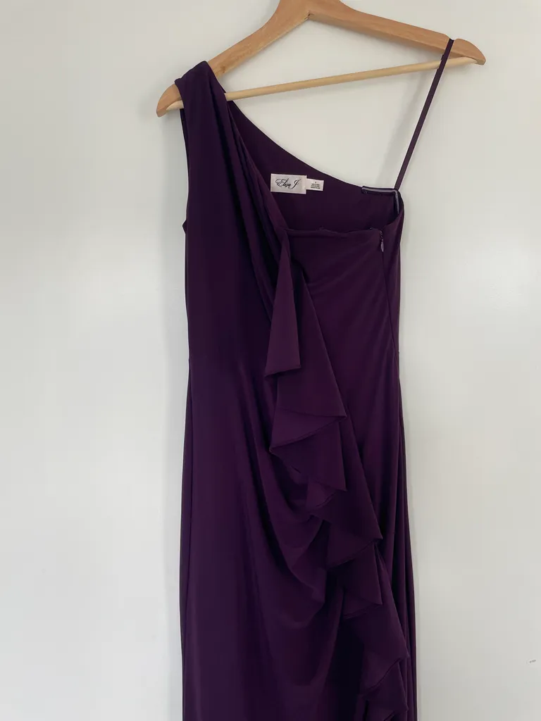 Eliza Jay Formal Gown photo 1