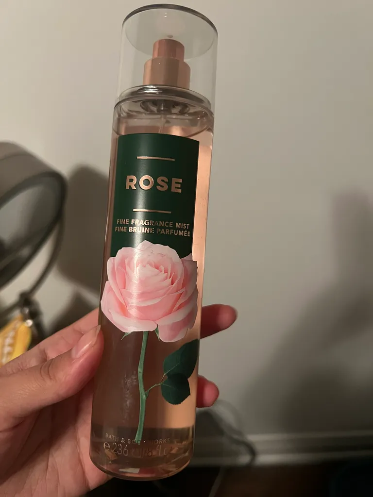 Rose body mist  photo 1