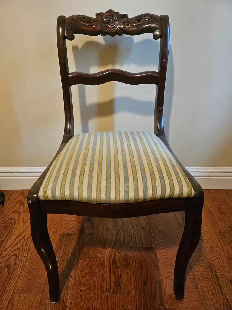 Used chair photo 1