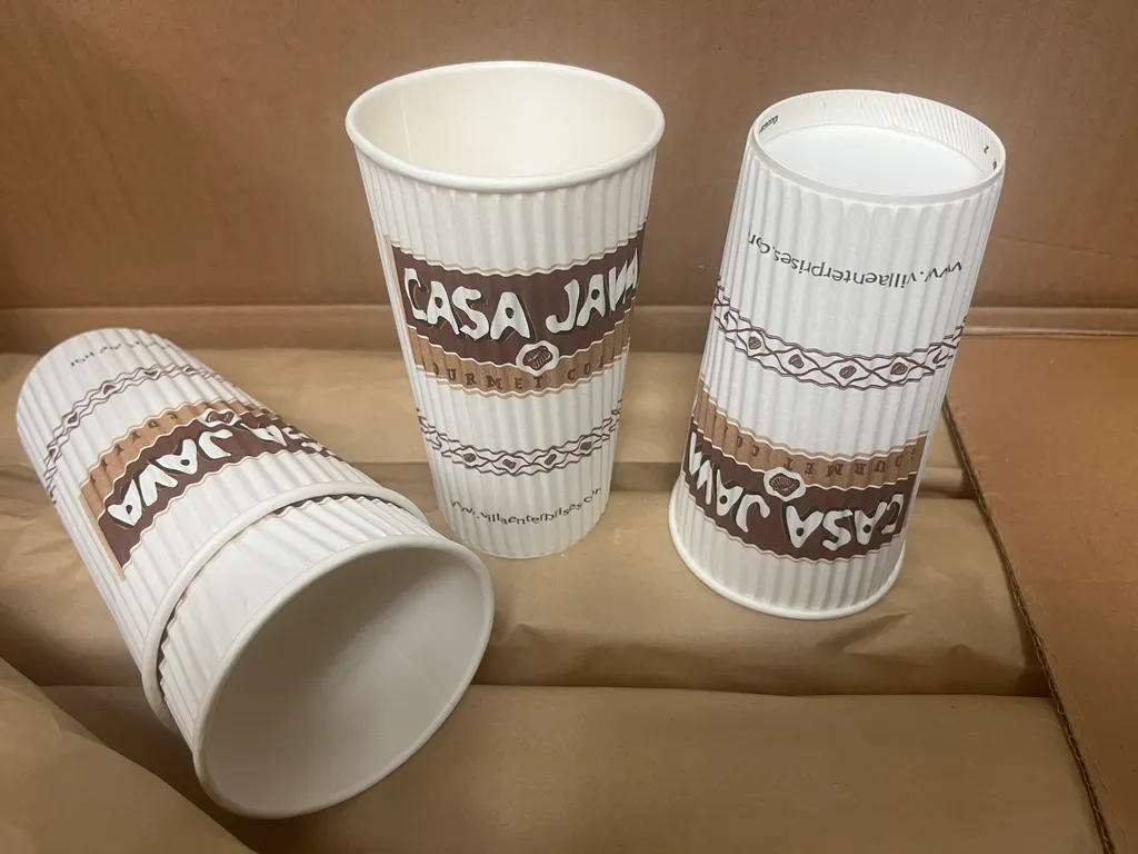 Paper Coffee Cups photo 1
