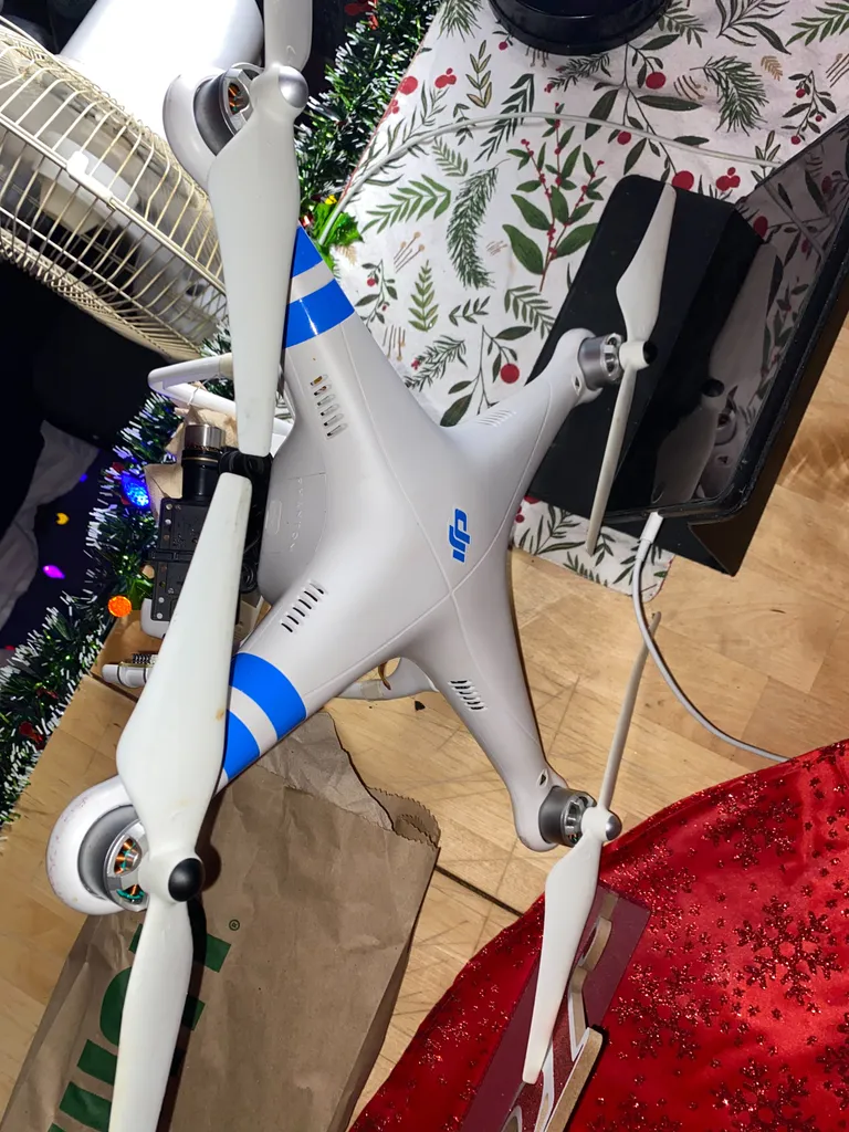 DJI phantom 2 drone  photo 1