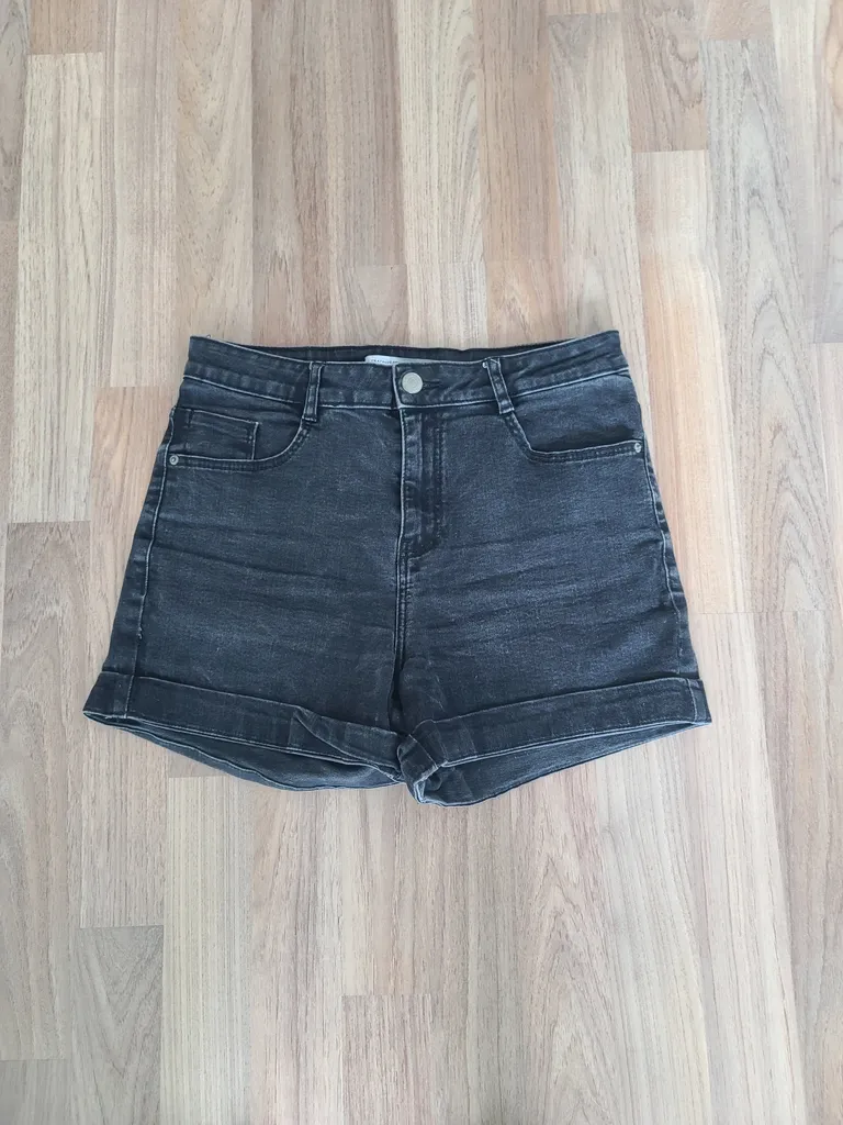 Zara Demin High Waisted shorts photo 1