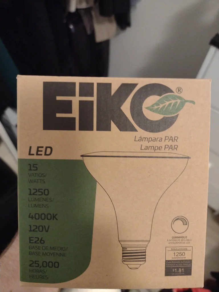 6 BNIB Eiko LED e26 15w 1250lumen 4000k 40° floodlight bulbs photo 1