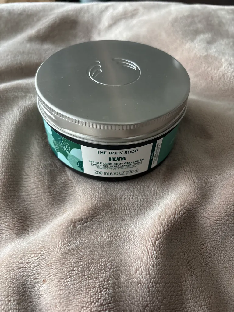 The Body Shop Cream photo 1