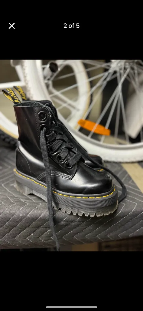 Doc Martens  photo 1