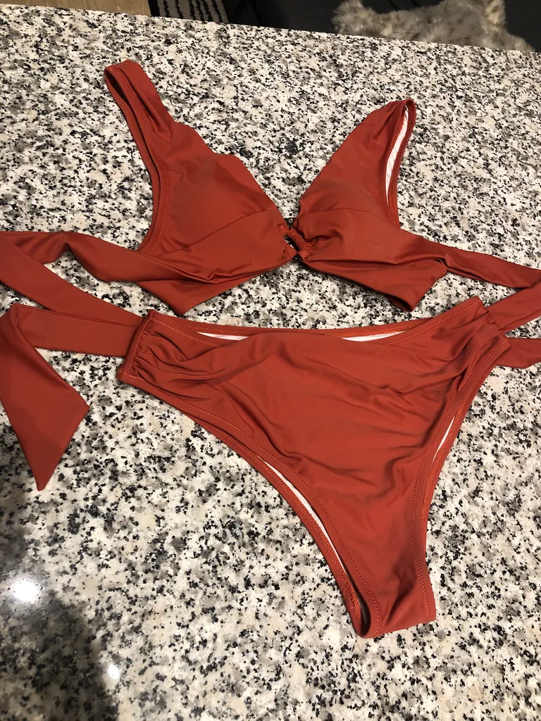 Cupshe Bikini photo 1