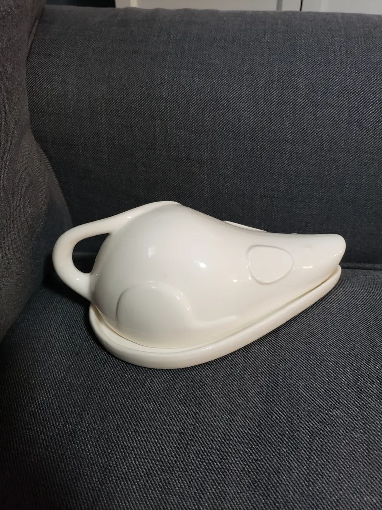 Mouse shaped cheese plate photo 1