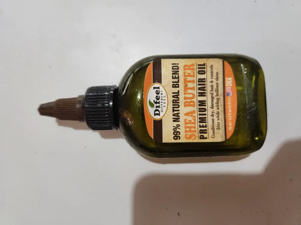 Shea Butter Hair Oil photo 1