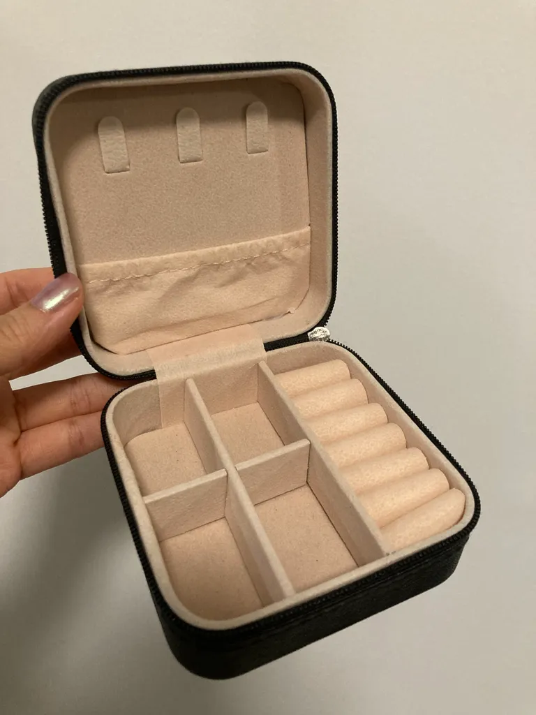 Jewelry holder box photo 1