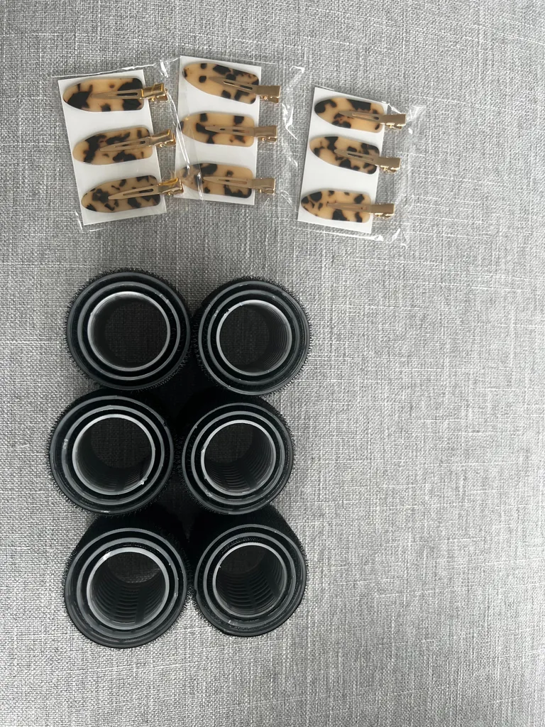 Velcro Hair Roller Set  photo 1