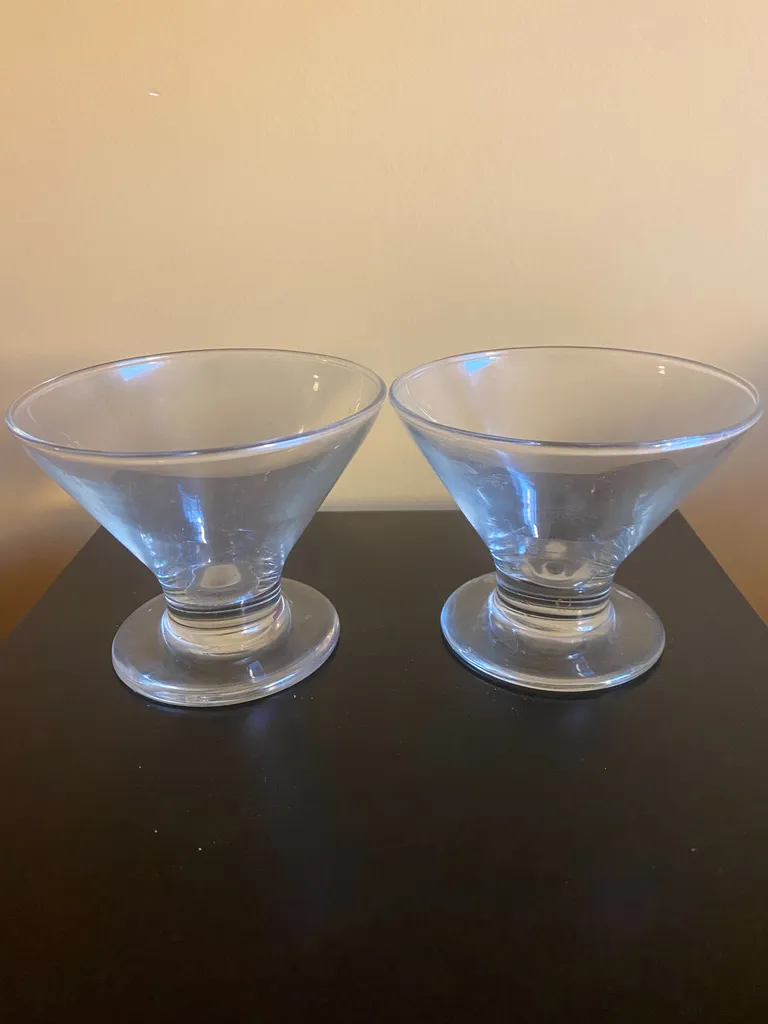 2 martini cocktail glasses  photo 1