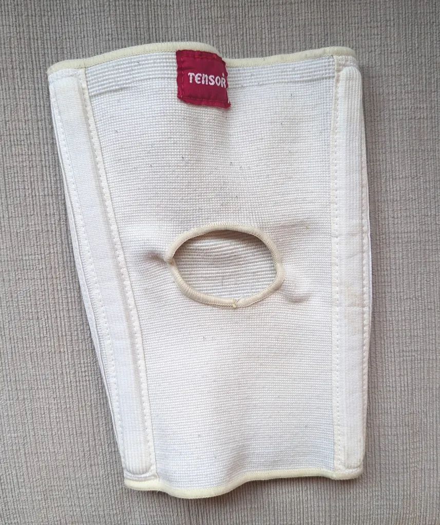 Tensor Knee Support - Medium photo 1