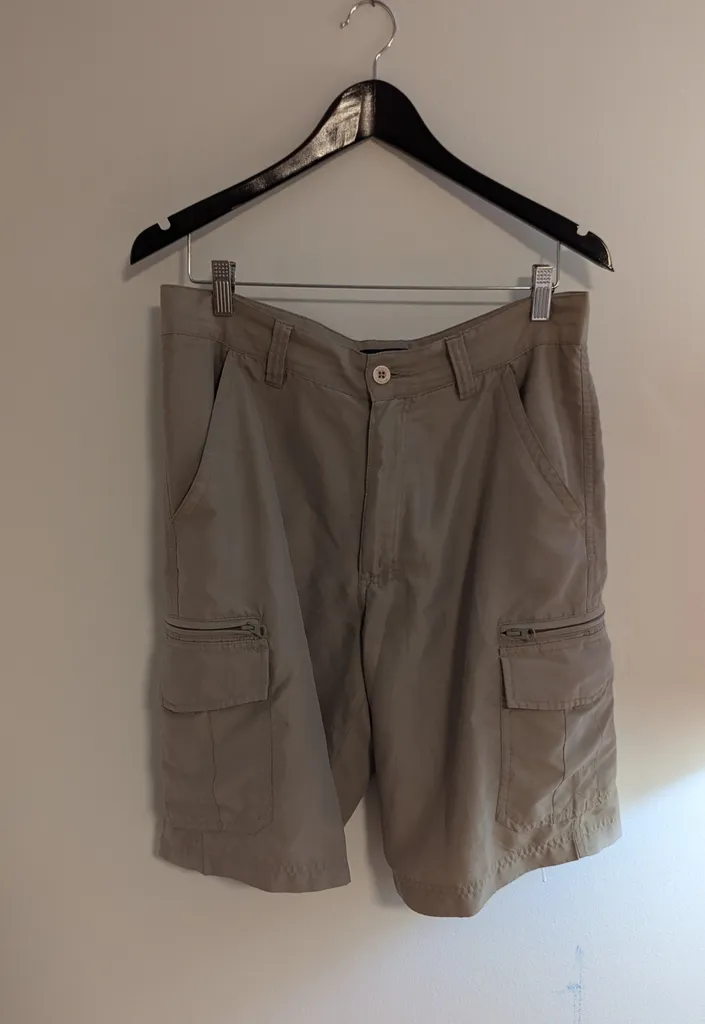 Nevada Cargo Shorts - Men's Size 32 photo 1