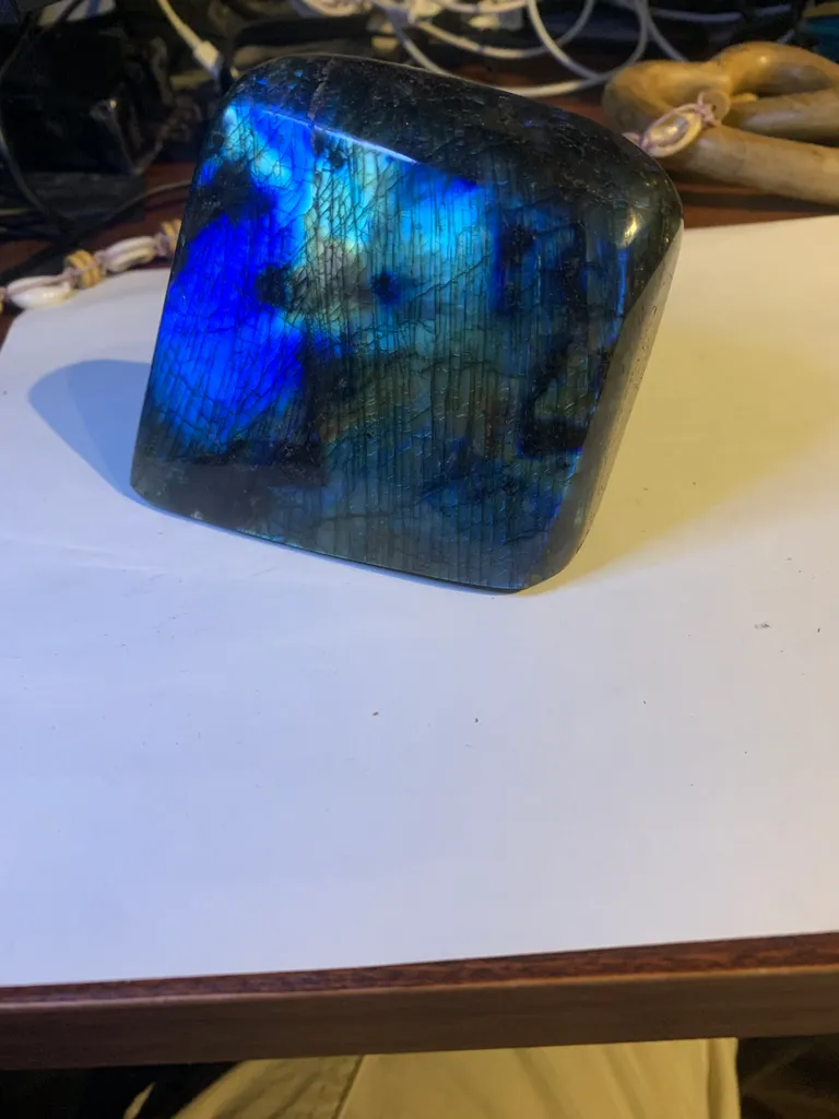 Laborite rock  photo 1