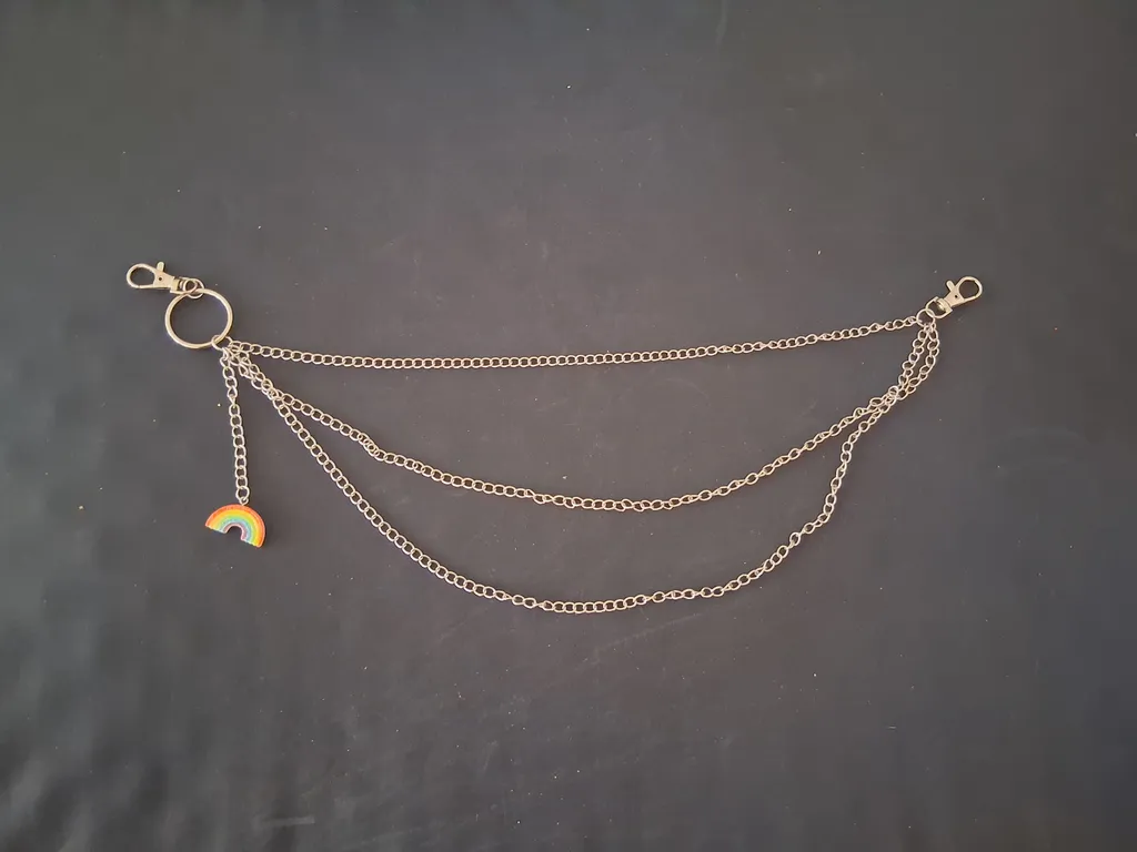 Rainbow charm pant chain photo 1