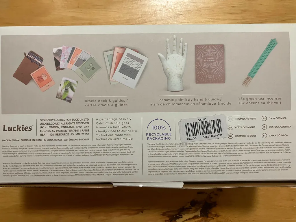 Palm reading kit with ceramic hand photo 1